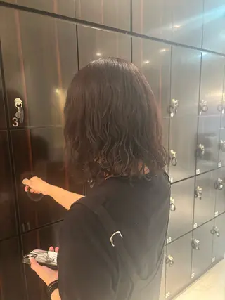 カラー レナークアリア 武田明花音のヘアスタイル