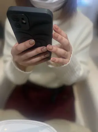 ネイル EARTH笛吹店所属・EARTH笛吹店 ハルナのネイルデザイン