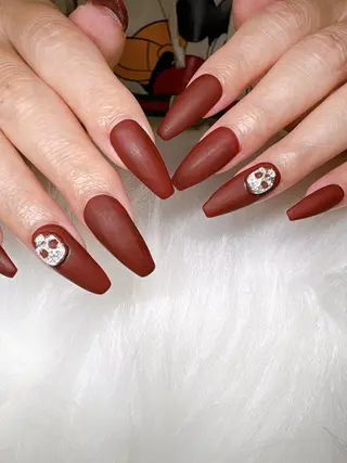 ネイル ECLAT エクラ所属・寺山 千鶴のネイルデザイン
