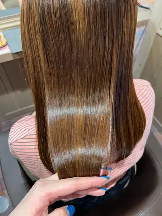 セミロング パーマ 大野 志歩のヘアスタイル