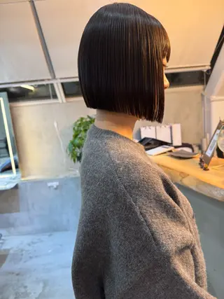 ショート カラー ボブ×縮毛矯正× 髪質改善/三ツ木一生のヘアスタイル