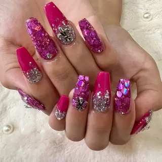 ネイル share所属・. yurieのネイルデザイン