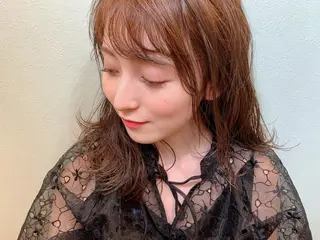 ミディアム カラー 大井 奈那のヘアスタイル