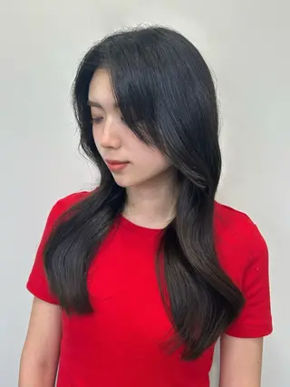 セミロング カラー sunc所属・梅田l大人韓国ヘア レイヤー×艶カラーのヘアスタイル