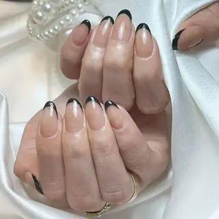 ネイル RAFFINE 月🦋🩵のネイルデザイン