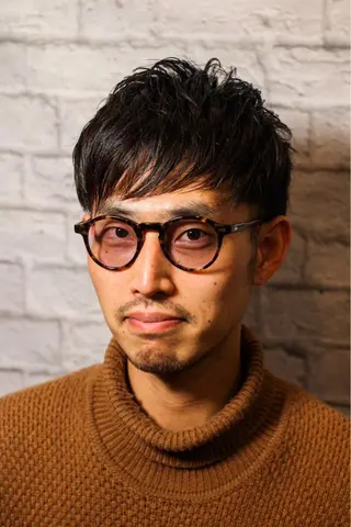 ショート カラー メンズ 銀座マツナガ新宿野村ビル店所属・メンズカット 佐藤優菜のヘアスタイル