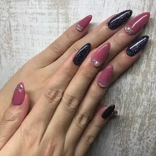 ネイル マルサンカクシカク所属・○△□ 守口市のネイルデザイン