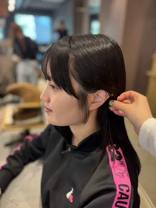 ショート Iris by artina 武蔵小杉店【イリス バイ アルティナ】所属・🎼レイヤー/顔周り カット/nene♬のヘアスタイル