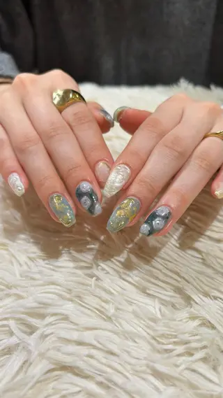 ネイル 🤍 YUI 🤍のネイルデザイン