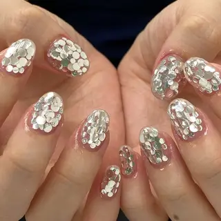 ネイル IYOU NAIL所属・チン セイジョのネイルデザイン