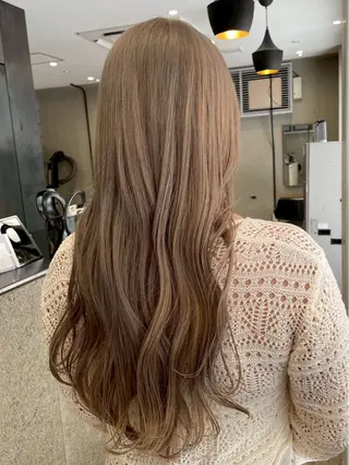 ロング カラー 博多ハイトーンカラー /ブリーチカラーのヘアスタイル