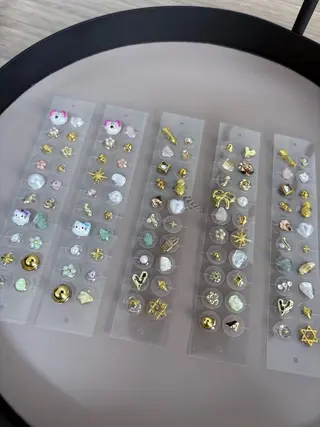 Lassy Yuriの眉毛・アイブロウイメージ