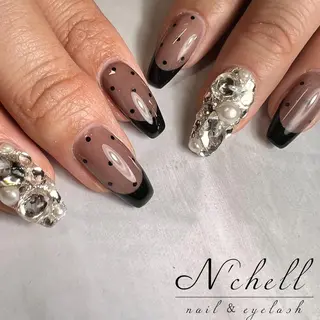 ネイル Nailist Aoiのネイルデザイン