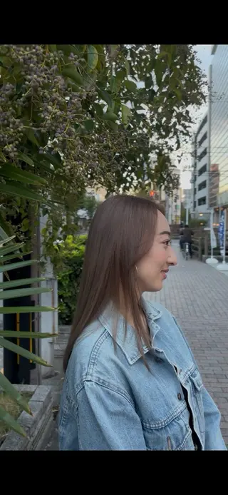 セミロング tidehair所属・tidehair こうき Wカラーのヘアスタイル