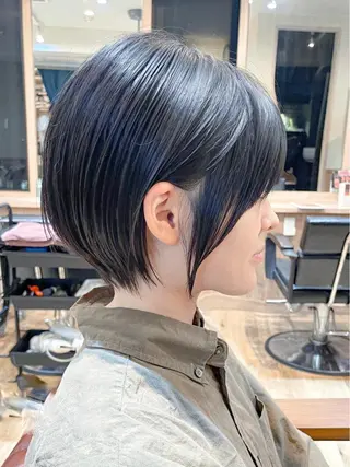 ショート ショートヘア くすみカラー、大場猛のヘアスタイル