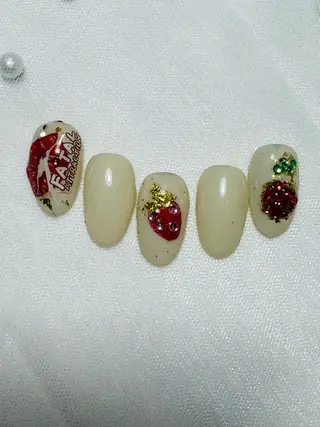 ネイル Regina レジーナのネイルデザイン