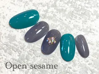 ネイル 遠藤 志乃のネイルデザイン