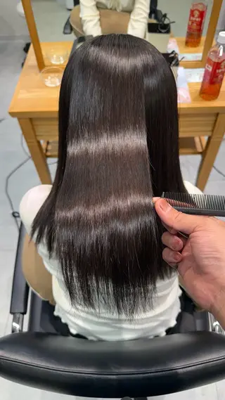 セミロング 🎀うる艶モテ髪🎀 透明感/ユナのヘアスタイル