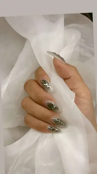 ネイル ATULA Nail 💅チップ長さだしのネイルデザイン