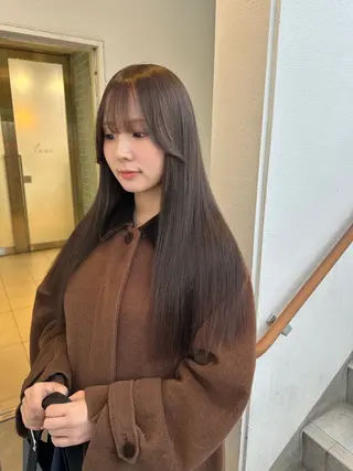 ロング KAORU オリーブカラーのヘアスタイル