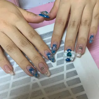 ネイル La neige* yuki 🥯🍑のネイルデザイン