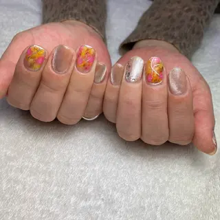 ネイル COCO+所属・COCO +のエステ・リラクイメージ