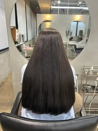 ロング サワムラ ソナタのヘアスタイル