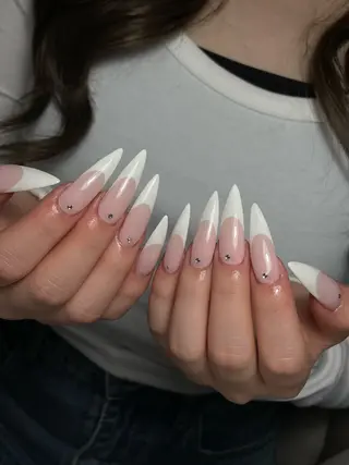 ネイル SoLuna 【ソルナ】のネイルデザイン