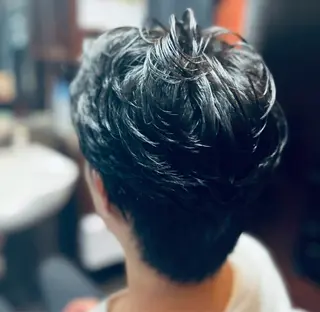 ミディアム メンズ ヒロ銀座バーバーショップ秋葉原店所属・堀 真人のヘアスタイル