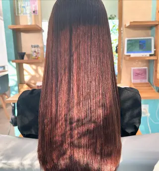 ロング U-REALM kawasakiのヘアスタイル