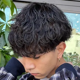 ミディアム パーマ ヘアアレンジ メンズ fifth Tokyo所属・fifth 石川 凪のヘアスタイル