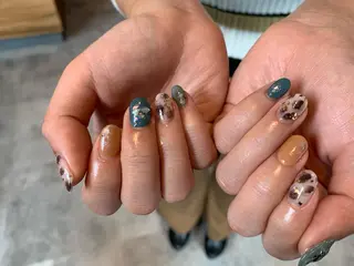ネイル nail room clear. パラジェル所属・sode shioriのネイルデザイン