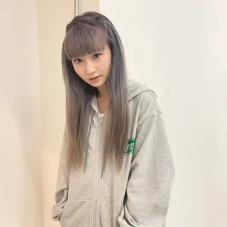 セミロング カラー GO TODAY シェアサロン Flos店所属・耳つぼジュエリー 👂🏻🌸ayaのエステ・リラクイメージ