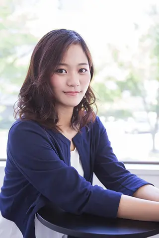 ミディアム カラー パーマ 斎藤 慈晃のヘアスタイル