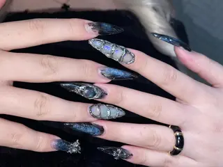 ネイル 🦋y y Nail 🤍のネイルデザイン