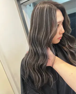 ロング カラー ROBIN所属・指名数No.1 /NAOYAのヘアスタイル