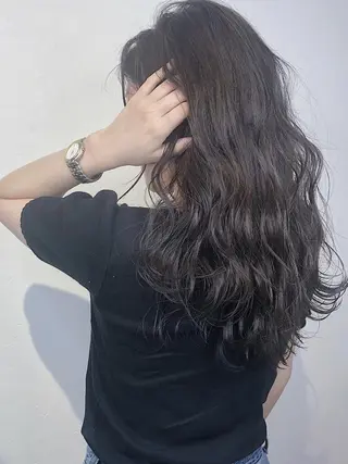 セミロング カラー _WHITE 天王寺のヘアスタイル