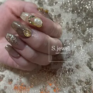 ネイル S♡JEWEL所属・S. JEWELのネイルデザイン