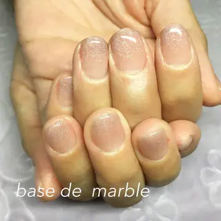 ネイル オモルフィ所属・カラーリスト marumoのヘアスタイル