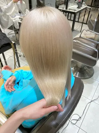 セミロング 似合わせ艶髪カラー ❤️ハダユミのヘアスタイル