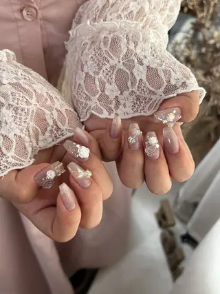 ネイル Feliz所属・Feliz 楽しいネイルサロンのネイルデザイン