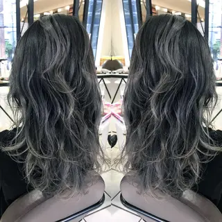 セミロング カラー シールエクステ⭐️ オオミタクヤのヘアスタイル