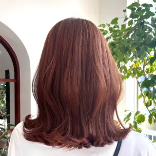 ミディアム カラー invitation   栄所属・suzu invitationのヘアスタイル