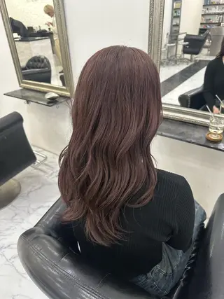 ロング マイ/カットモデル /暖色カラーのヘアスタイル