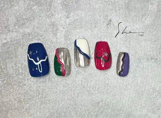 ショート SHE所属・SHE adusaのネイルデザイン