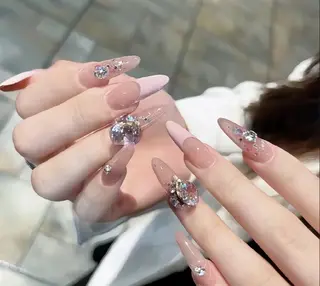 ネイル THE ONE栄店所属・Theone栄店 川原のネイルデザイン