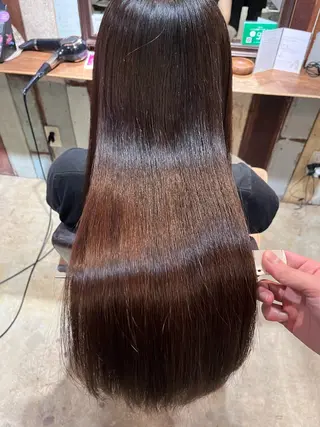 ロング 太田 渚遊のヘアスタイル