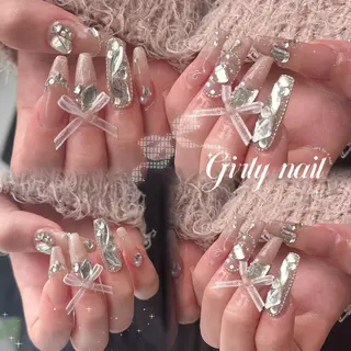 ネイル Haruka ⭐︎🪽のネイルデザイン