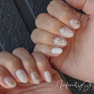 ネイル infinity skyのネイルデザイン