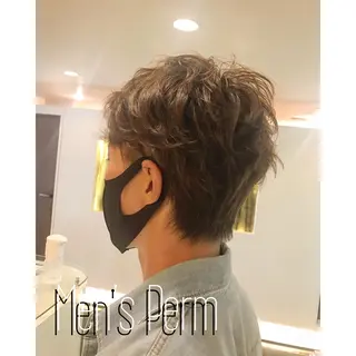 カラー パーマ メンズ チーフデザイナー 若林　麻衣のヘアスタイル